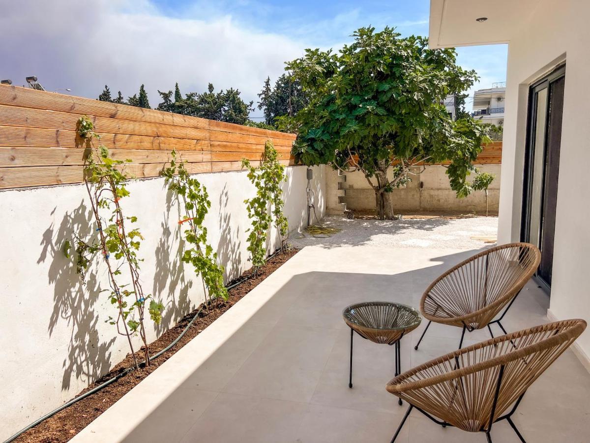 Villa Kala Loutraki - Private Pool & Sauna I Beach Exterior photo