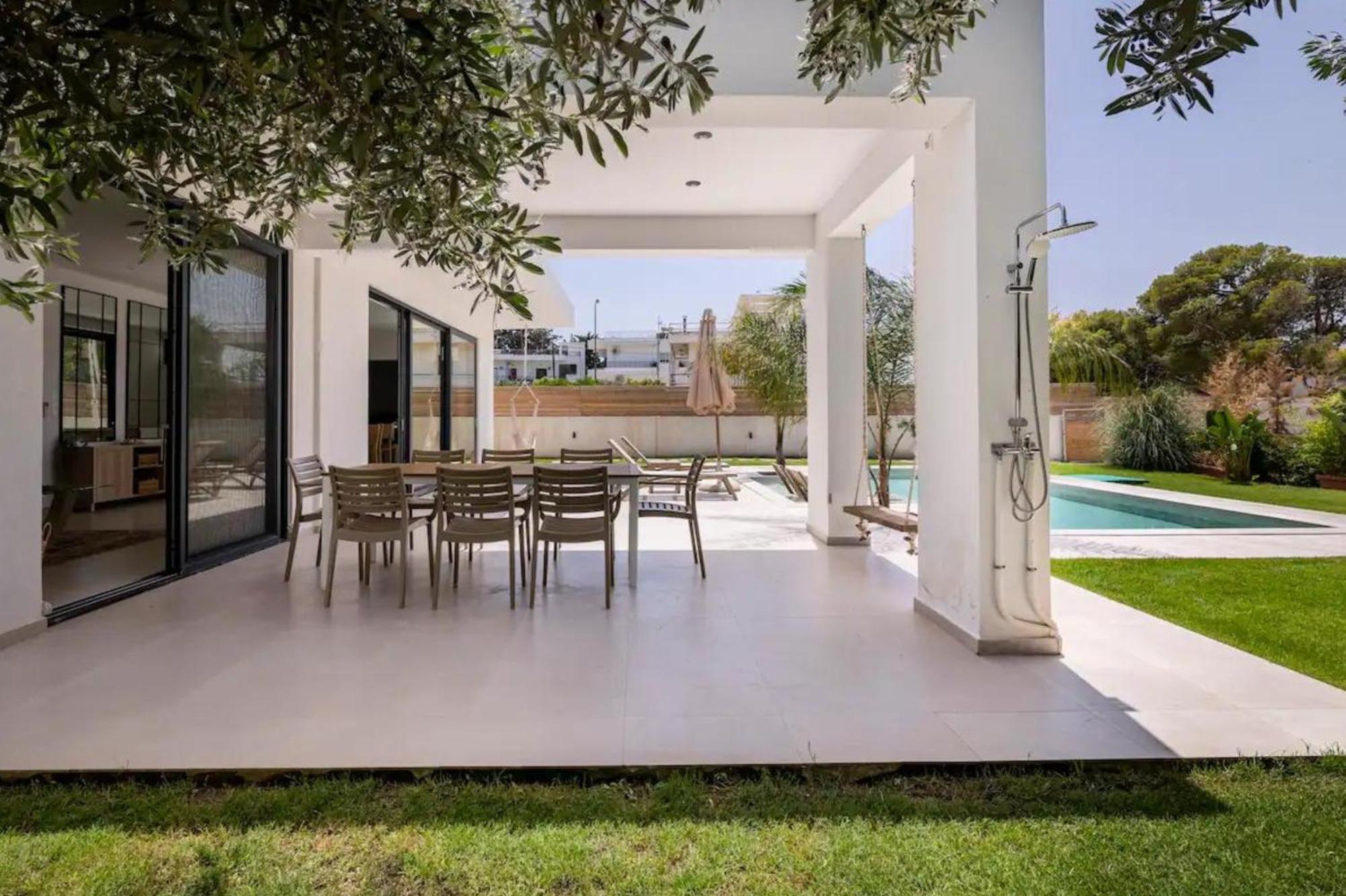 Villa Kala Loutraki - Private Pool & Sauna I Beach Exterior photo